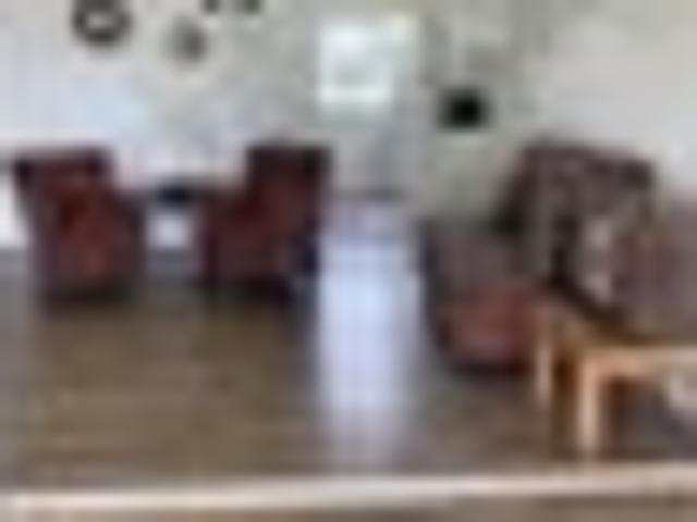 House for rent in Paremoremo