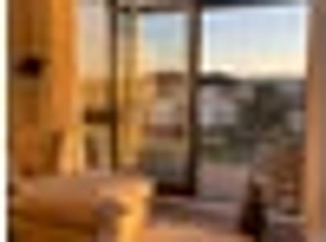Townhouse for rent in Paremoremo, Oroua County