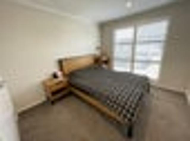 Townhouse for rent in Paremoremo