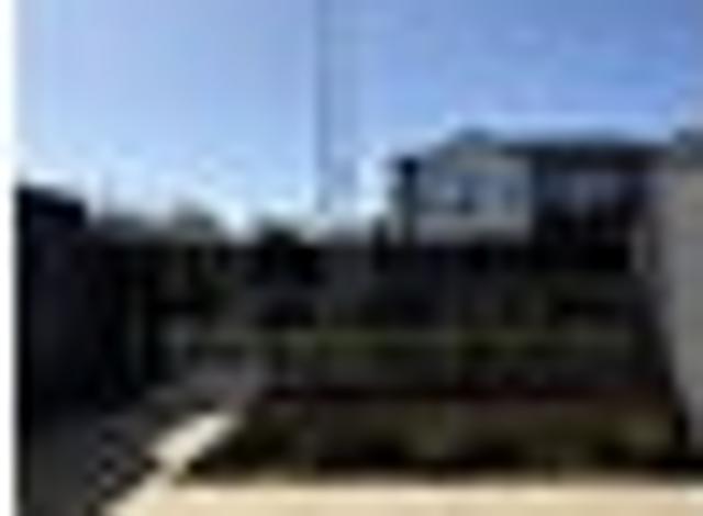 Townhouse for rent in Paremoremo, Oroua County