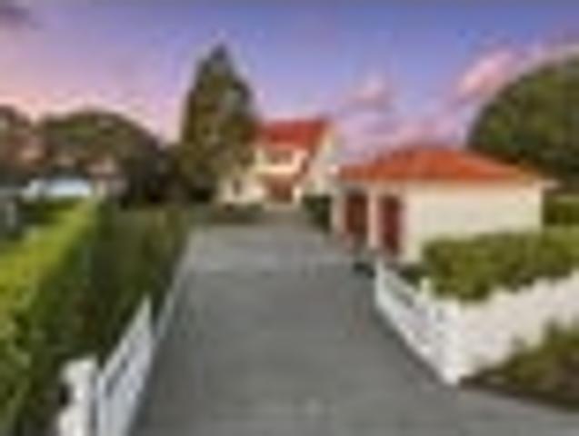 House for rent in Paremoremo