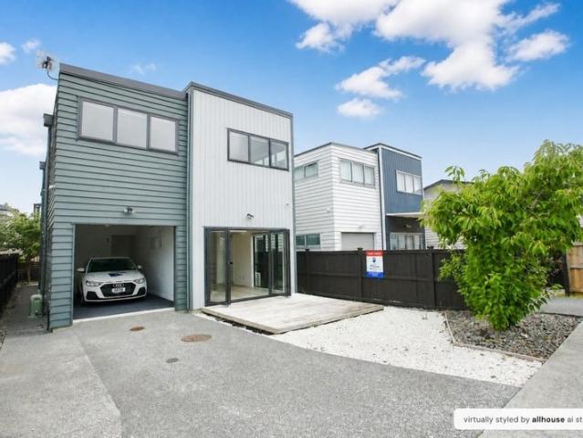 House for rent in Scott Point, Upper Harbour