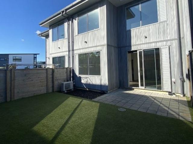 House for rent in Scott Bay, Upper Harbour