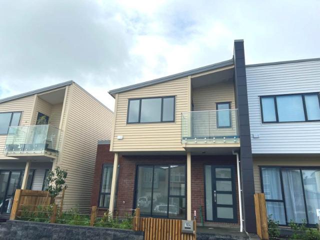 House for rent in Oratia