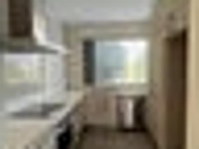 Townhouse for rent in Paremoremo, Oroua County