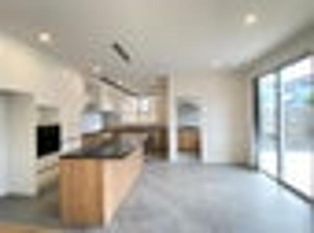 House for rent in Scott Point, Upper Harbour