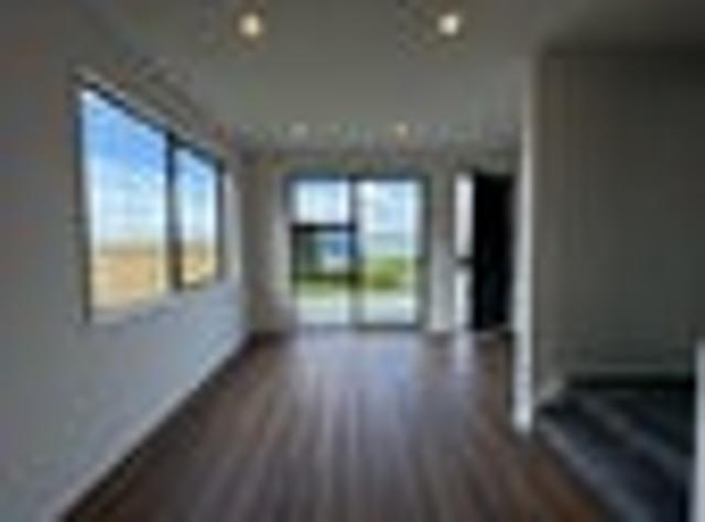 House for rent in Paremoremo, Oroua County