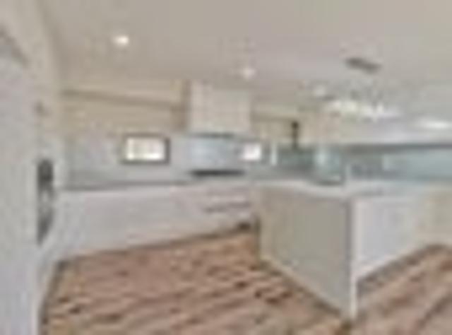 House for rent in Paremoremo, Oroua County