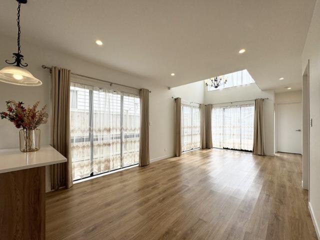 House for rent in Oratia