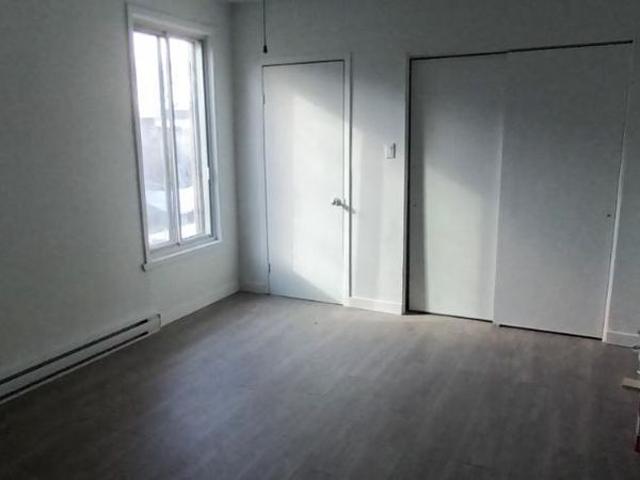 Apartment for rent in St. Leonard's, Quebec