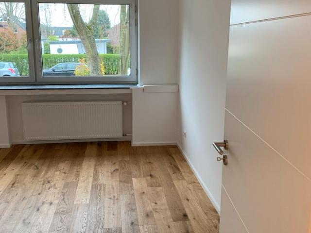Wohnung kaufen in Büderich, Meerbusch
