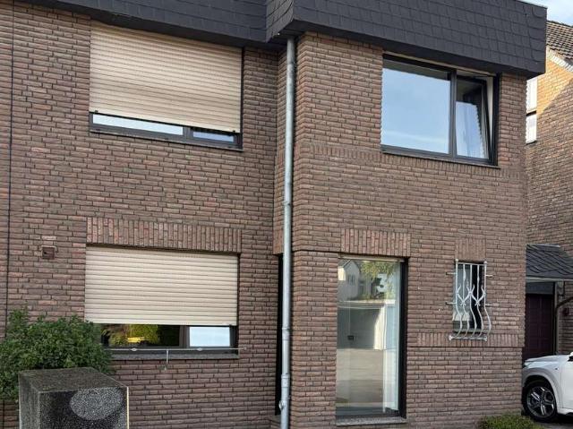 Haus kaufen in Wickrath, Mönchengladbach