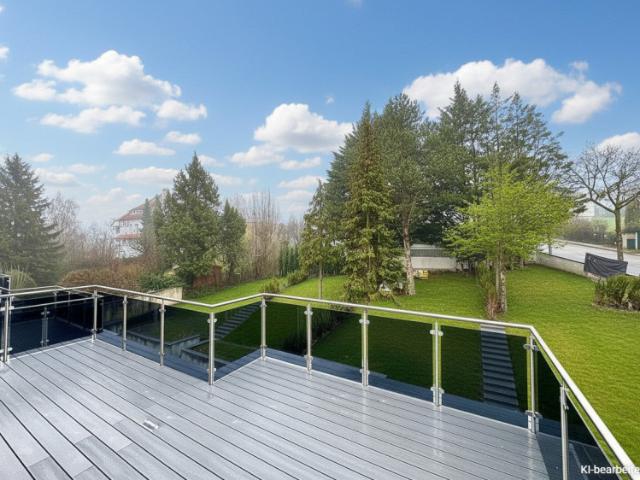 Dachgeschosswohnung kaufen in Liesing, Wien
