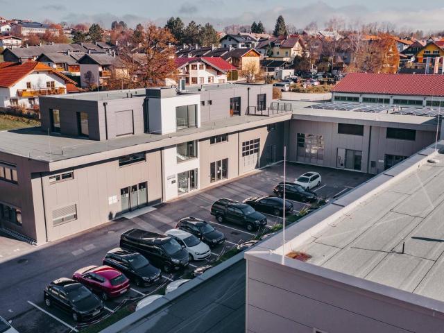 Gewerbe mieten in Elixhausen, Salzburg