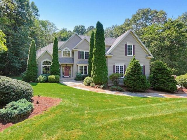 House for sale in Hadley, Massachusetts