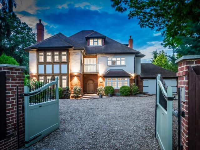 House for rent in Westfield, Woking