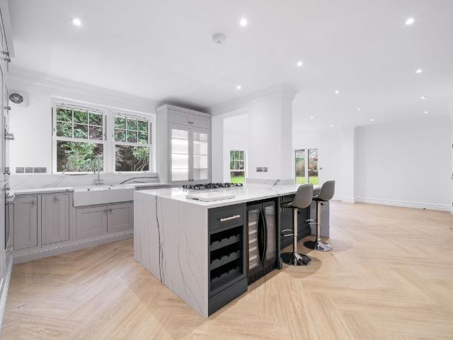Apartment for rent in Westfield, Woking