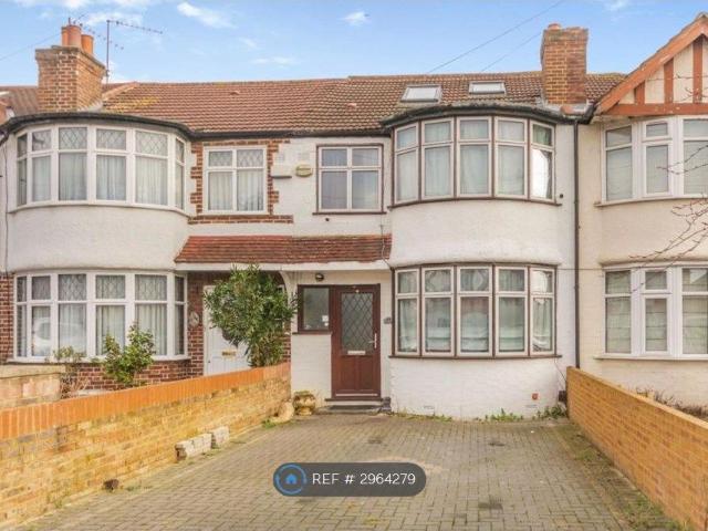 House for rent in Medway Village, Greater London