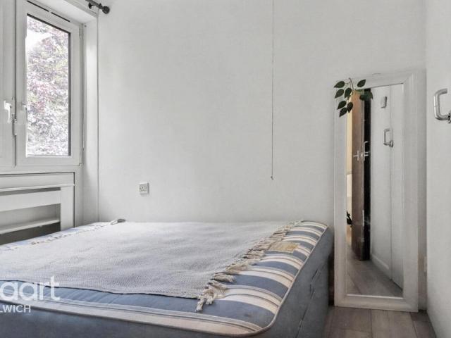 Apartment for rent in Camberwell, Greater London