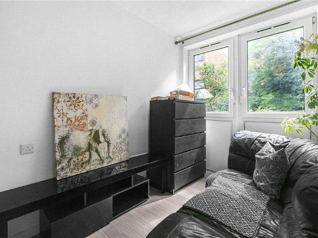 Apartment for rent in Camberwell, Greater London