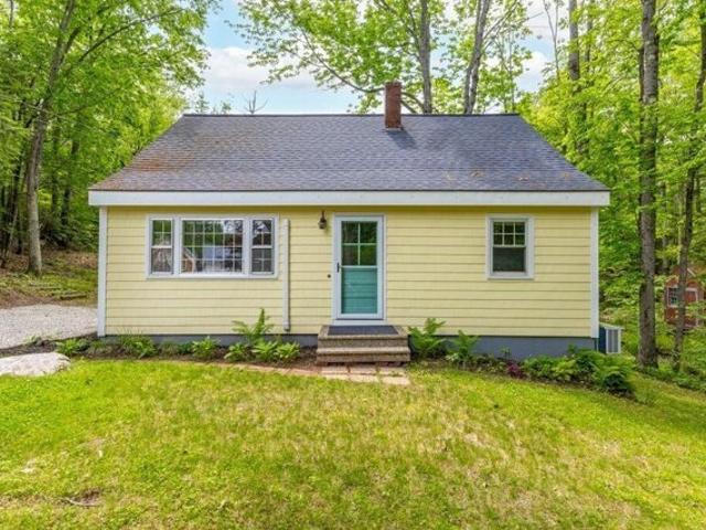 House for sale in Pownal, Maine