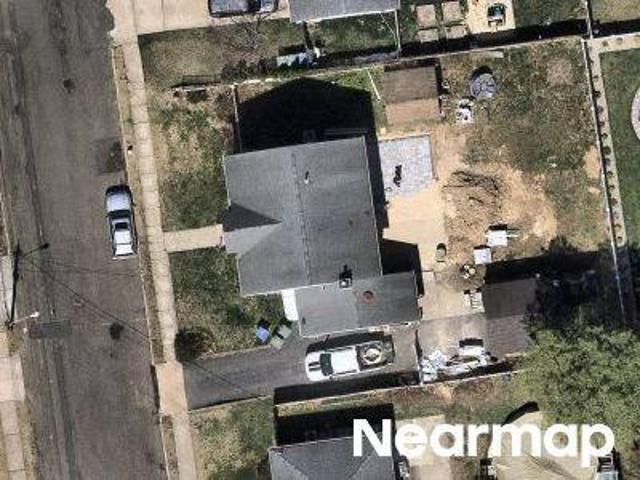 House for sale in Sayreville, New Jersey