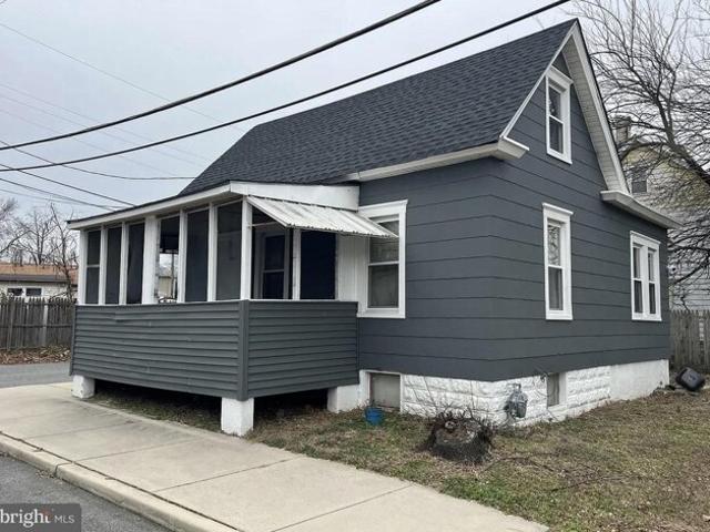 House for sale in Paulsboro, New Jersey