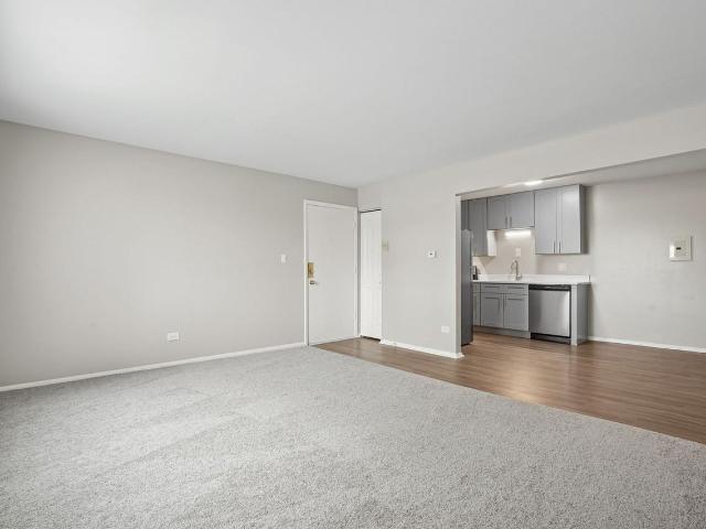 Apartment for rent in Hoffman Estates, Illinois