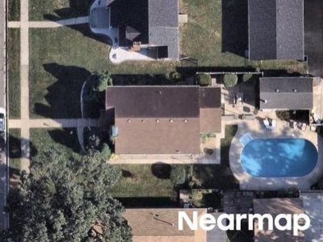 House for sale in Crown Point, Lake County