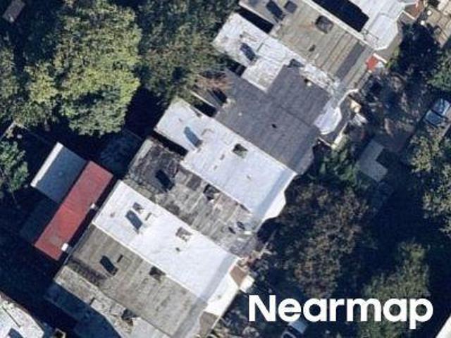 House for sale in The Bronx, Arverne