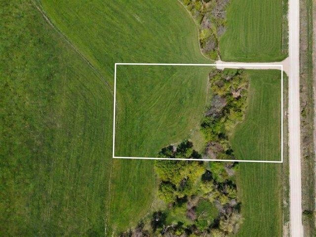 Land for sale in Earlham, Iowa