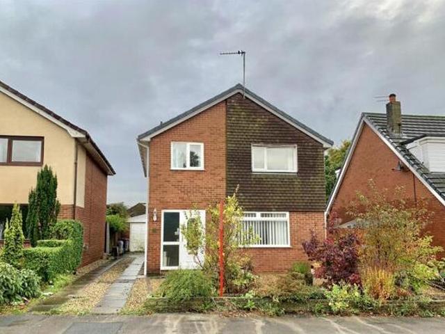 House for sale in Higher Bartle, Lancashire