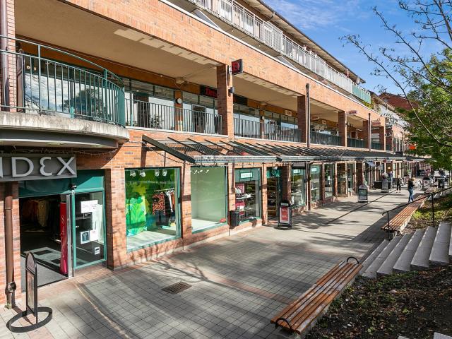 Bostadsrätt till salu i Botkyrka, Stockholm