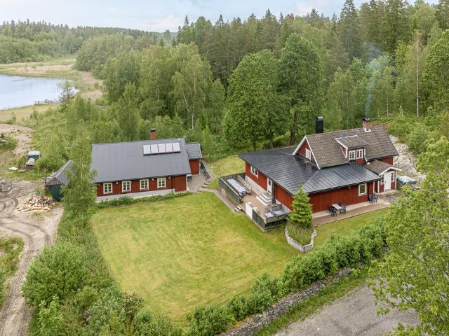 Gård till salu i Västra Götaland