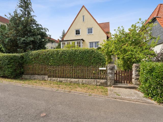 Villa kaufen in Kalteneber, Heilbad Heiligenstadt