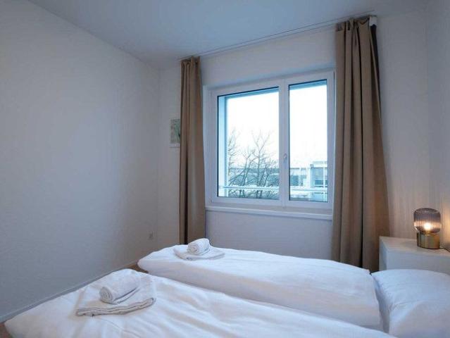 Apartment mieten in Einigen, Zürich