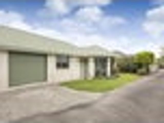 Townhouse for sale in Hokowhitu, Palmerston North