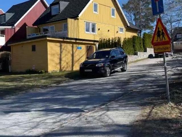 Hus hyra i Salem, Stockholm