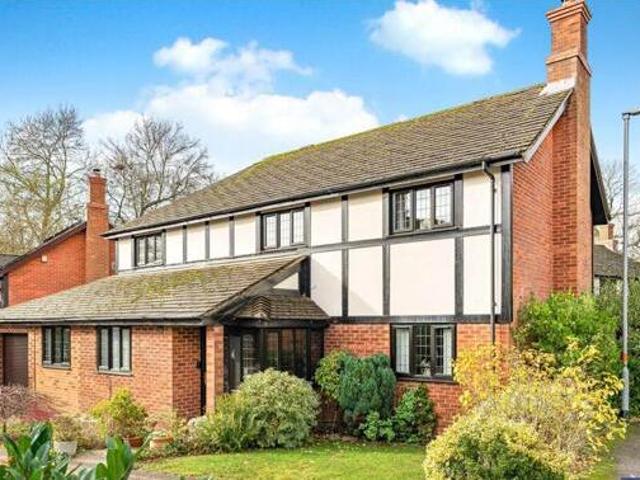 House for sale in Northampton, Northamptonshire