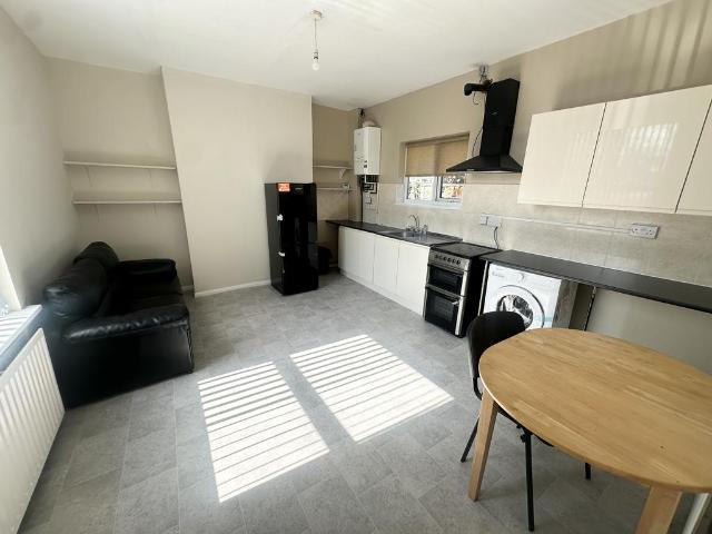 Apartment for rent in Saint George's, Isle Of Man