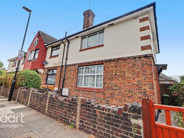 House for rent in Plaistow, Greater London