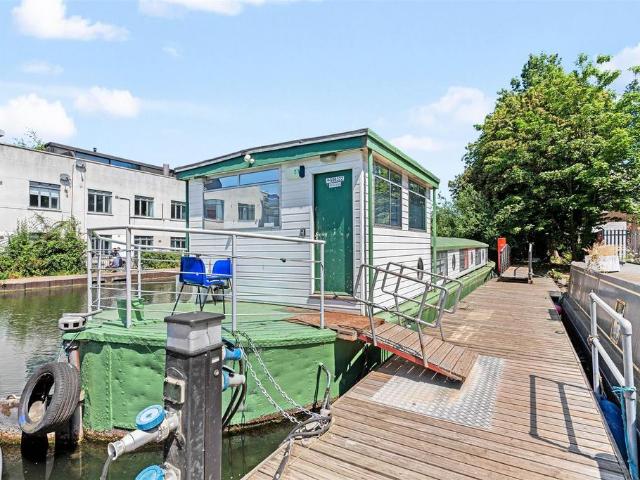Apartment for rent in De Beauvoir Town, Greater London