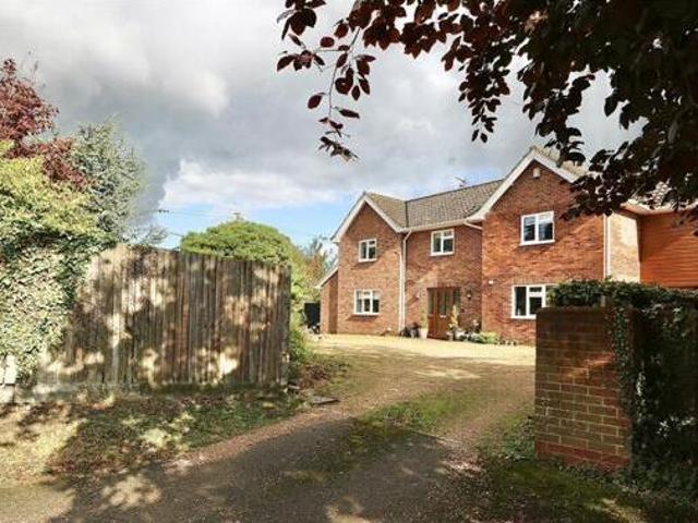 House for sale in Key Street, Suffolk
