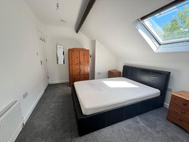 Room for rent in Foleshill, West Midlands