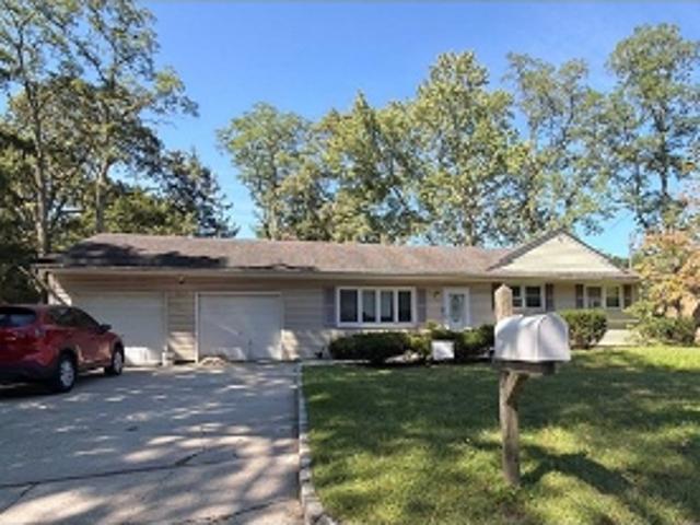 House for sale in Centereach, New York