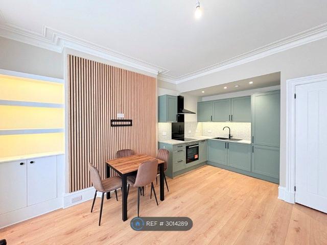 Apartment for rent in Ballindoch, Scotland