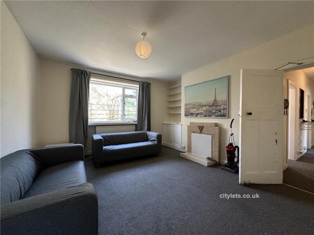 Flat for rent in Ballindoch, Scotland