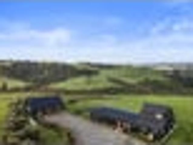 House for sale in Awhitu