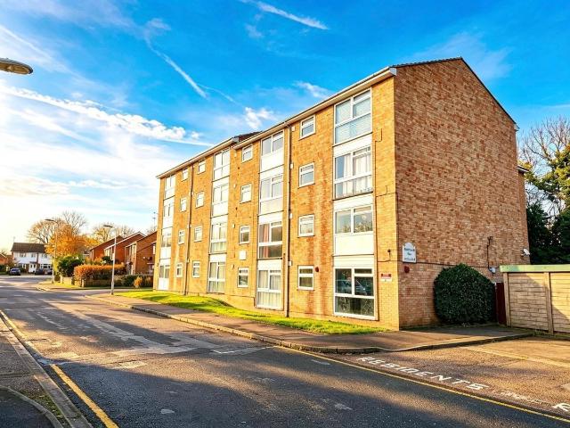 Apartment for rent in London Borough of Havering, Greater London