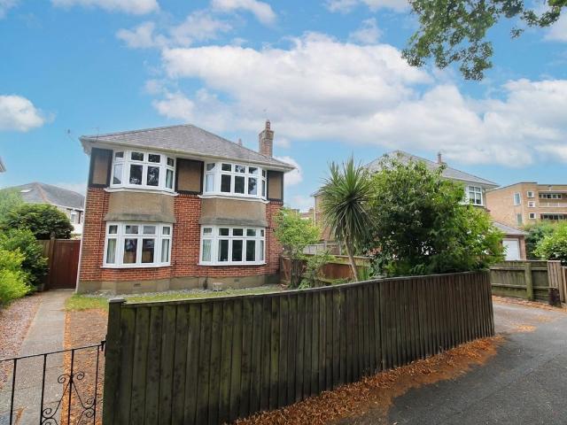 Apartment for rent in Pokesdown, Bournemouth